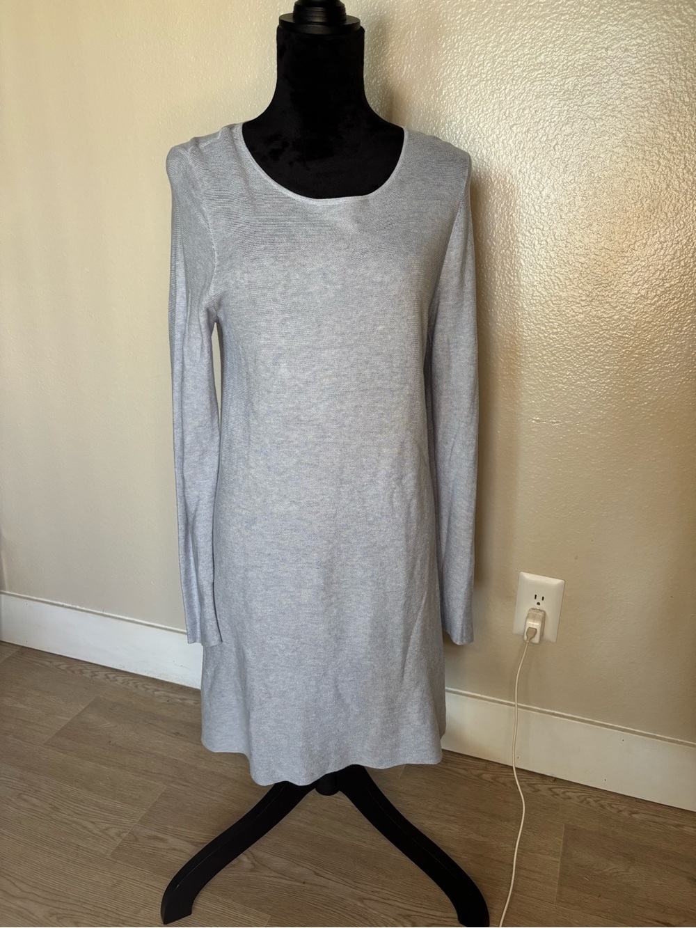 Eileen Fisher Light Blue Gray Long-Sleeve Knit Midi Dress Size Medium